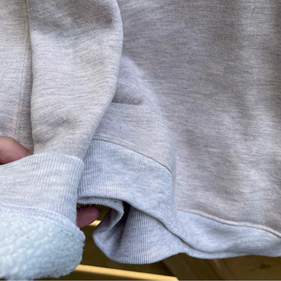 Vintage Patagonia Sherpa Lined Crewneck Sweatshirt Made in the USA - Picture 9 of 10